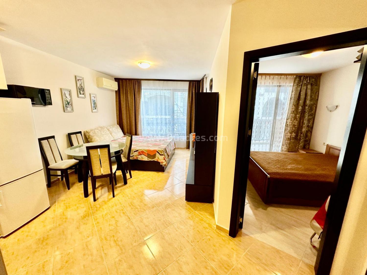 Квартира в жилом доме в Помории І №3334