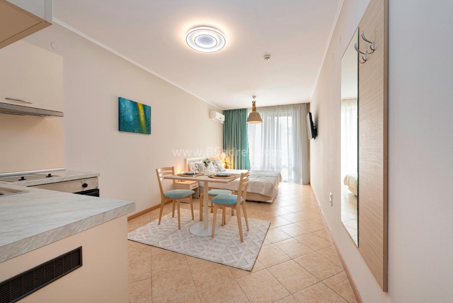 Студия в комплексе Роял Сан І №4399