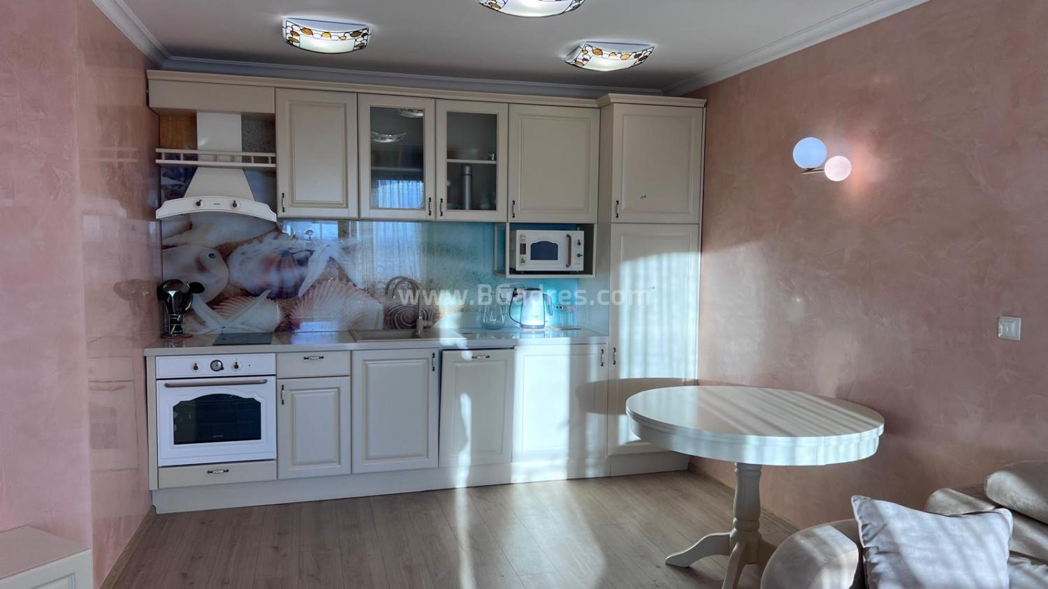 Апартамент в комплекс Валенсия Гардънс І №4002