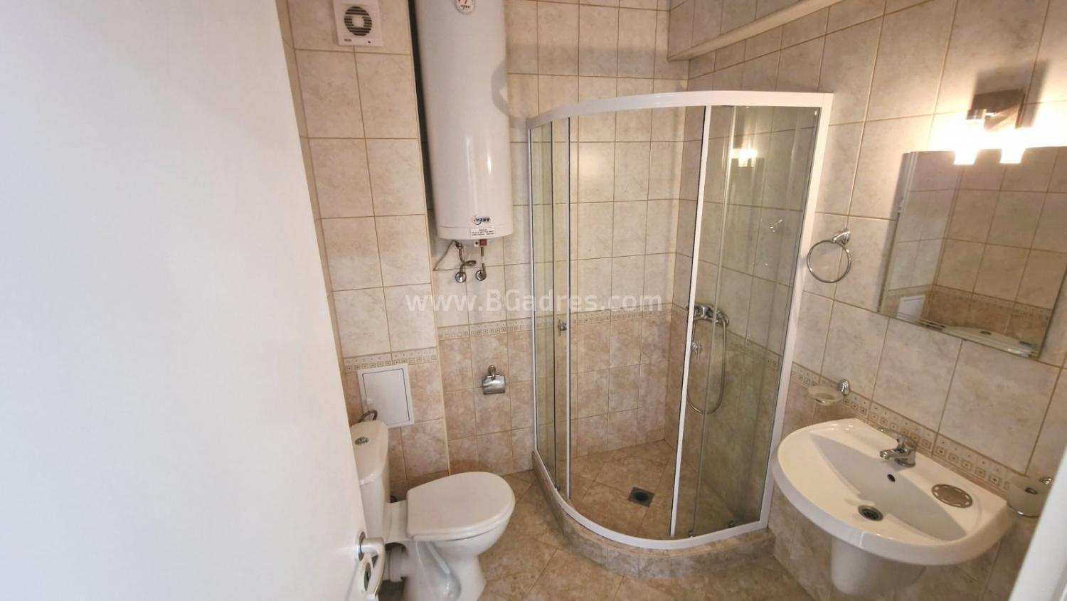 Евтин тристаен апартамент в Слънчев Бряг I №2459