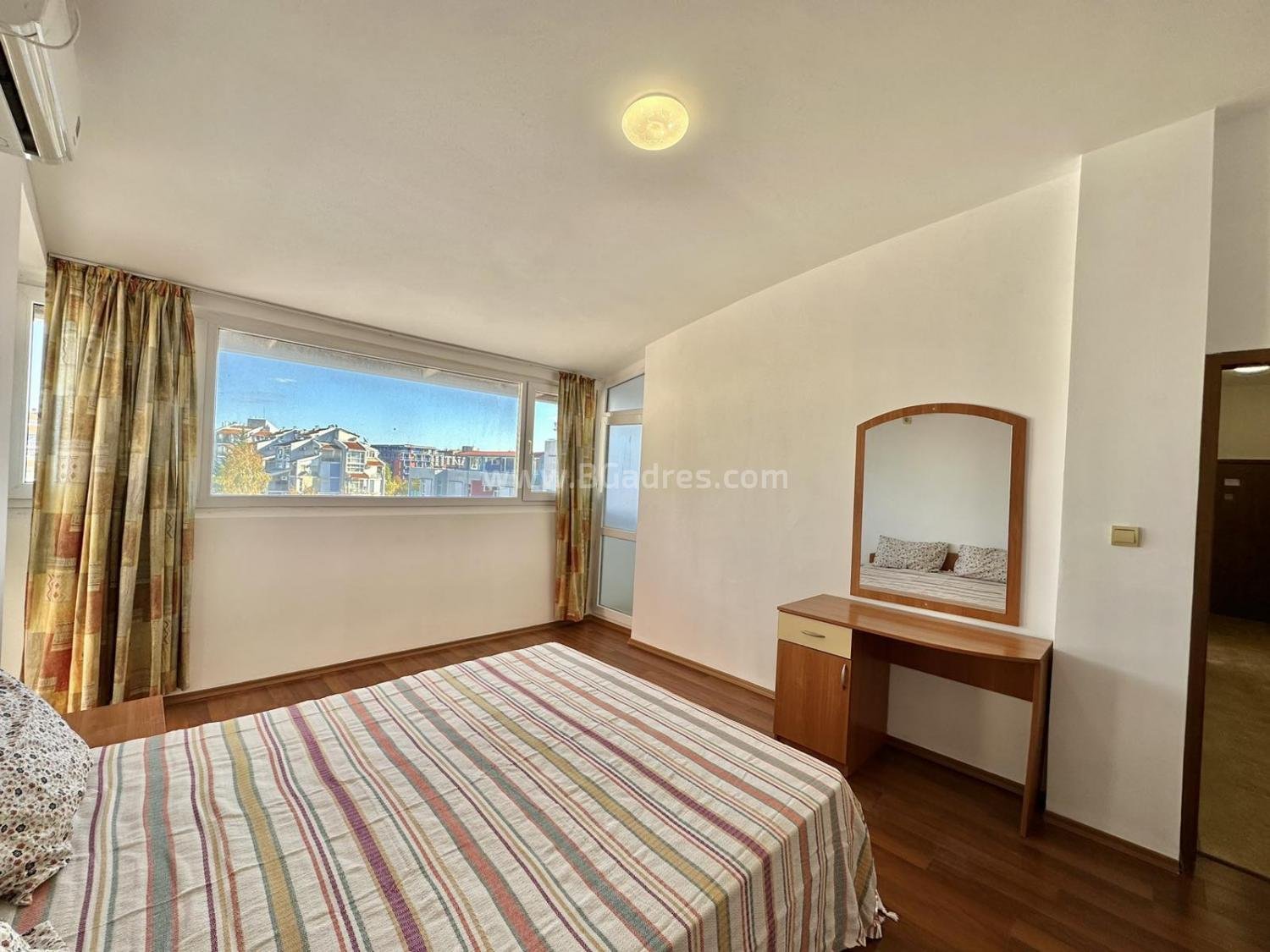 Недорогая трехкомнатная квартира у моря І №3210