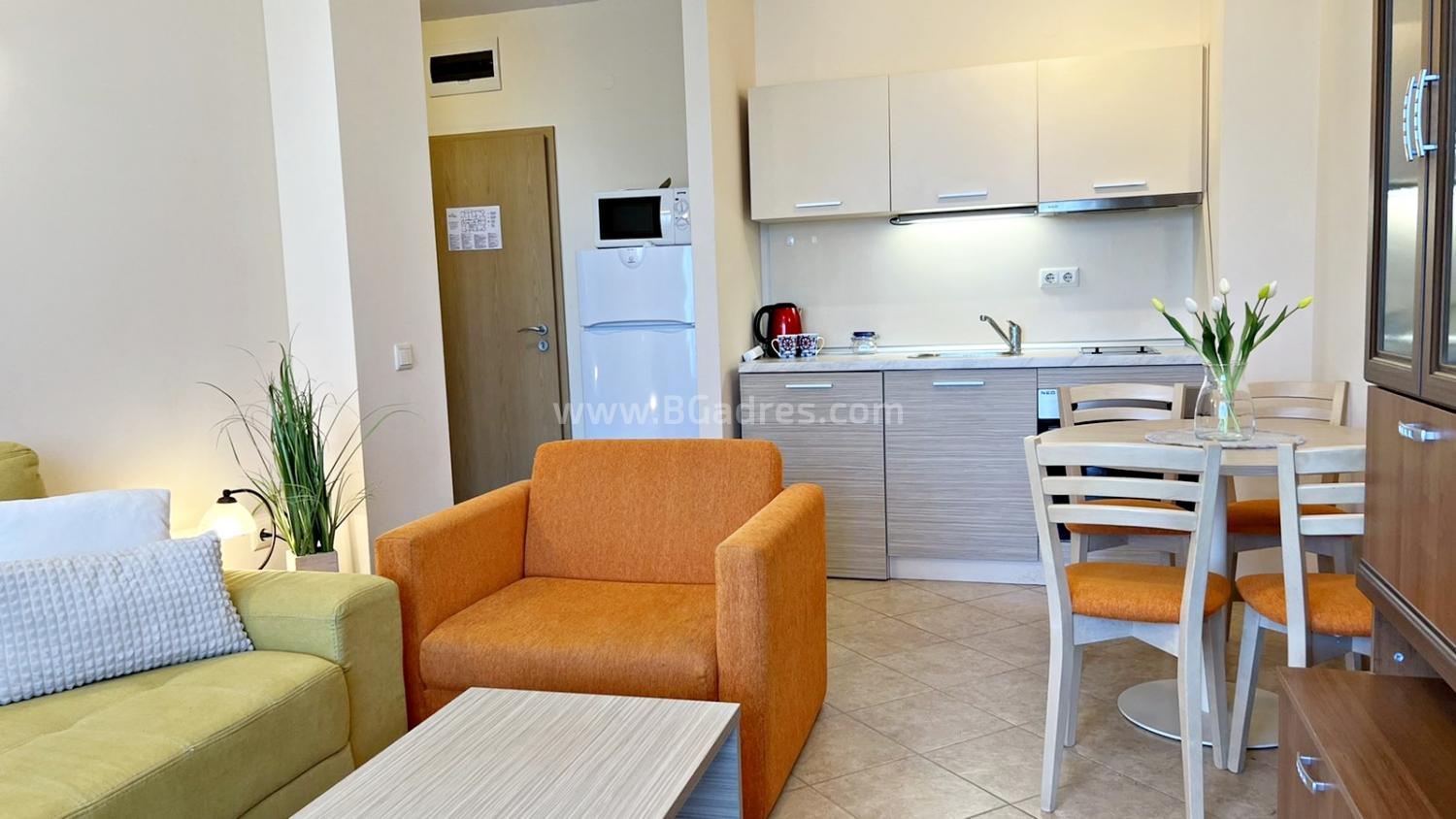 Квартира в комплексе Роял Сан І №2485