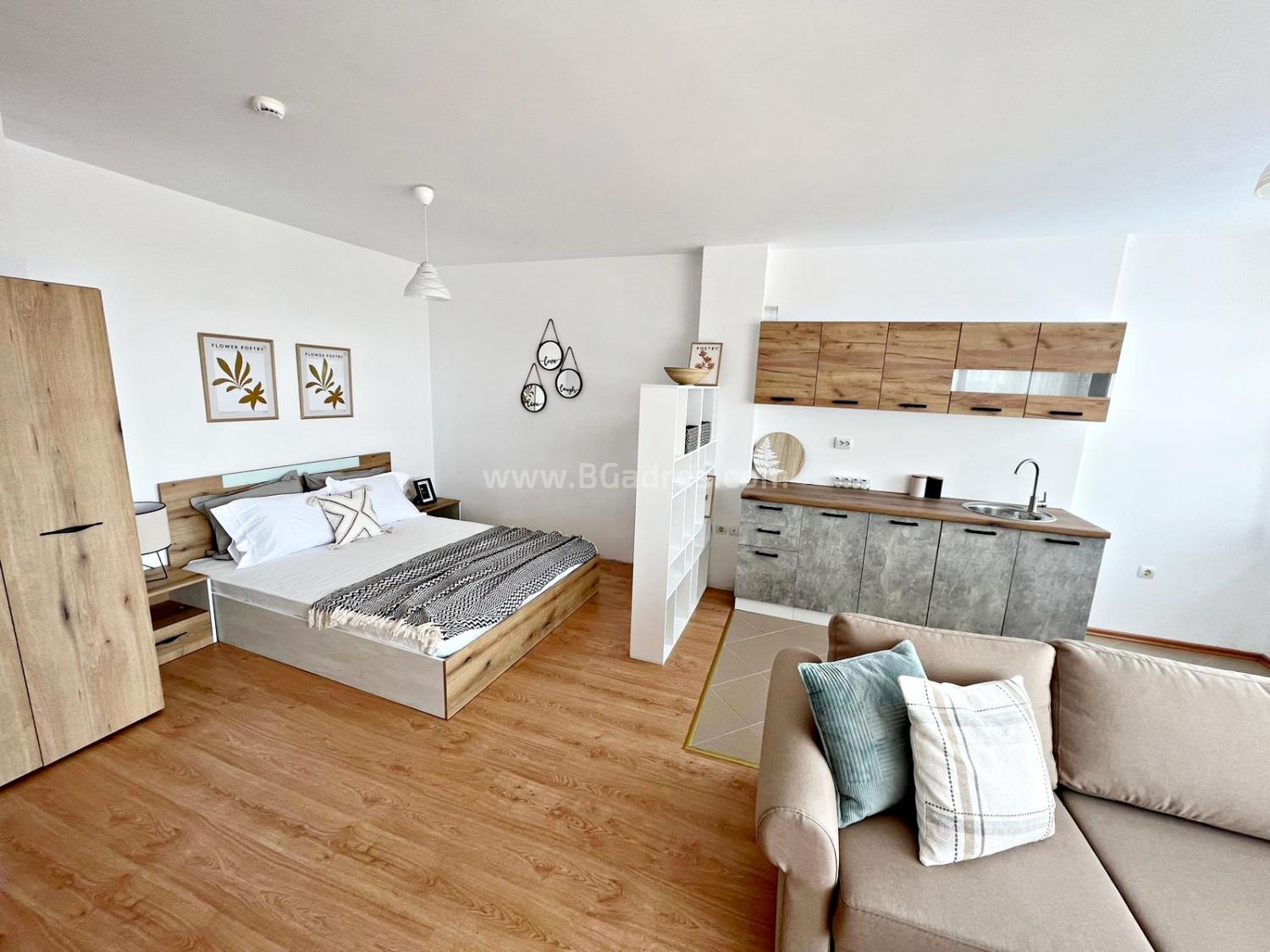 Large studio at a bargain price І №3087