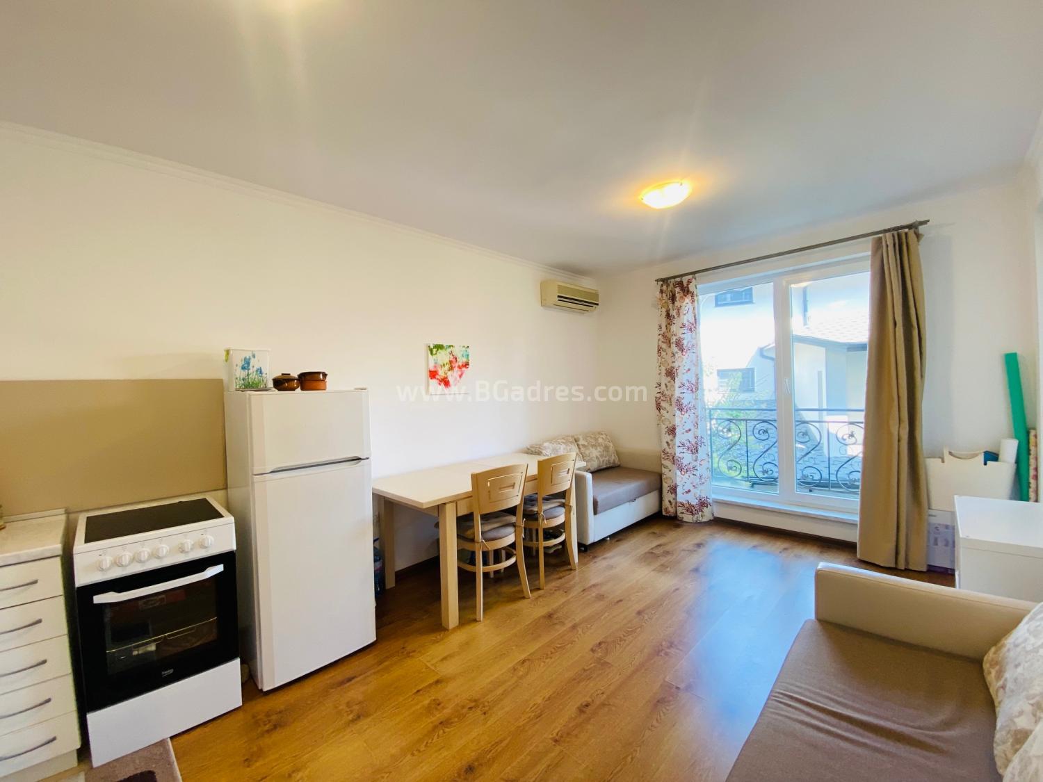 Квартира без таксы за обслуживание в Равде І №4253