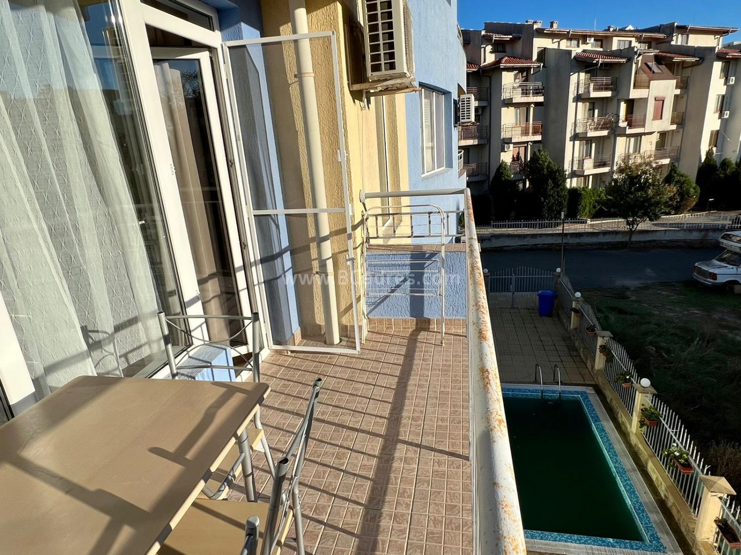 One bedroom apartment on the seaside at a bargain price І №3219