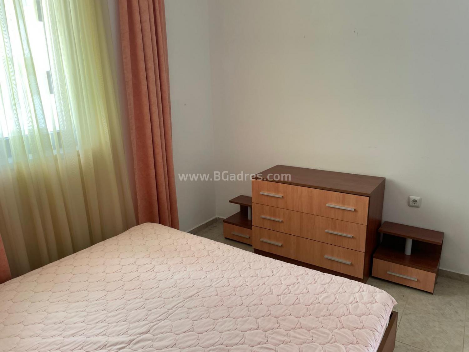 Апартамент с ниска такса в Свети Влас | № 2155