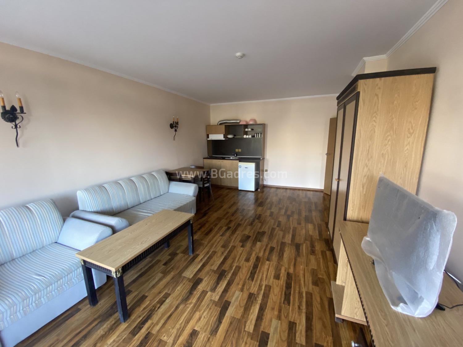 Preisgünstige Wohnung in der ersten Meereslinie I №2654