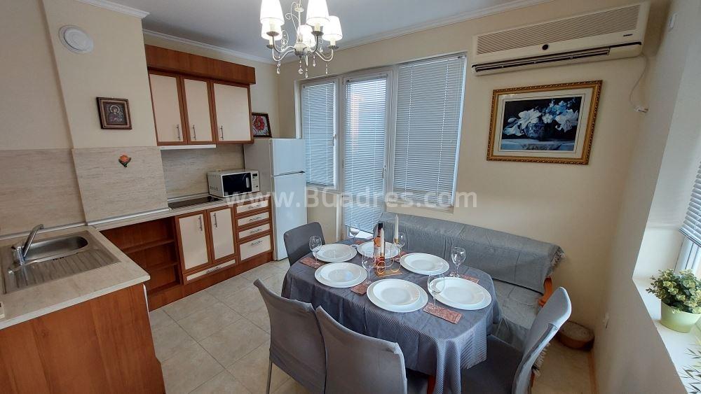 Голям апартамент за постоянно живеене в Поморие І №3140