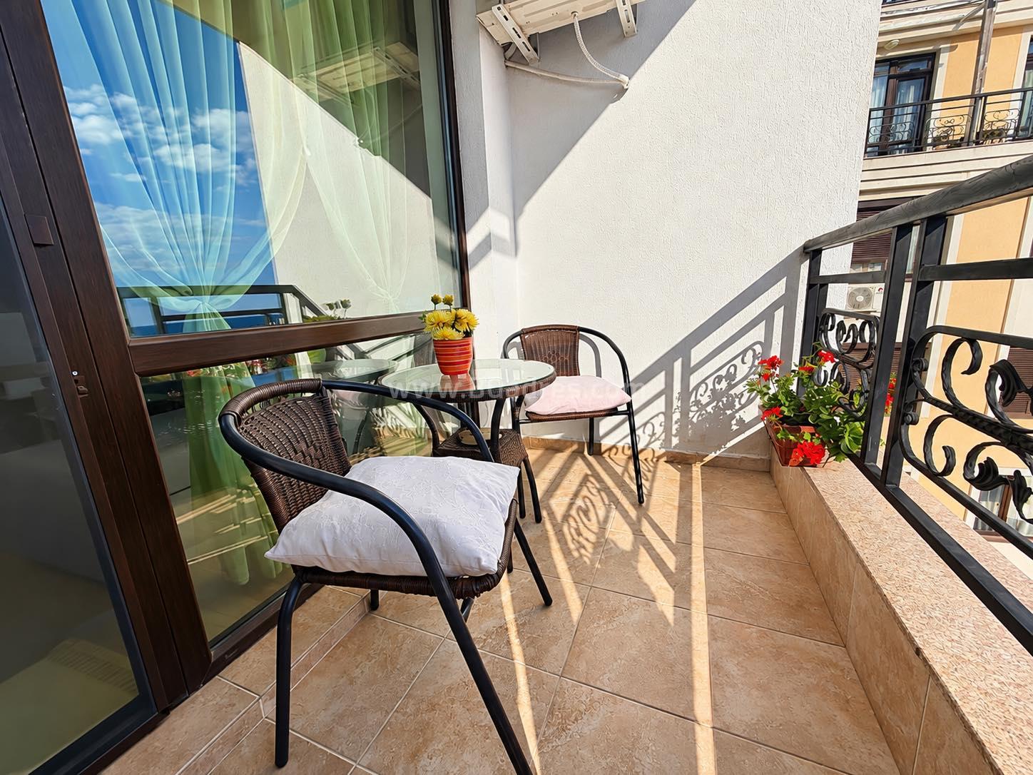 One-bedroom apartment with sea view І №4914
