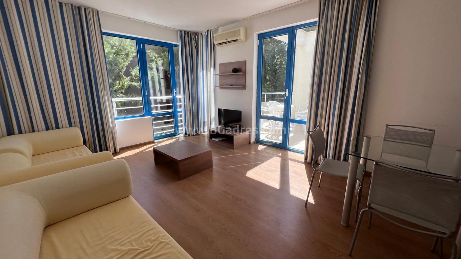 Апартамент в комплекс Екселсиор І №3836