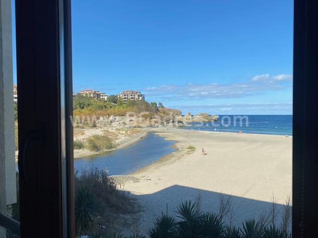 Квартира на первой линии в Царево І №4588