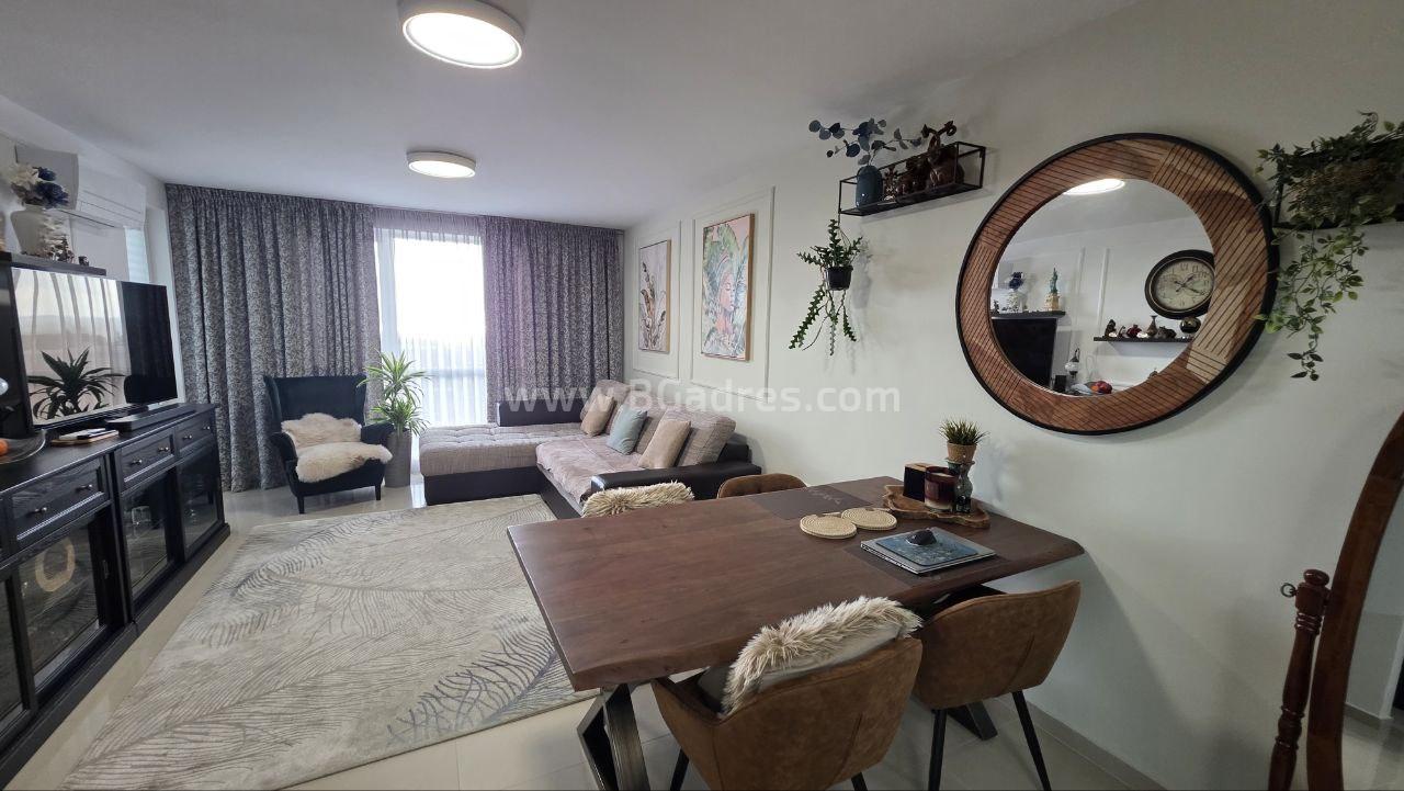 Апартамент с гледка море в Свети Влас І №4515