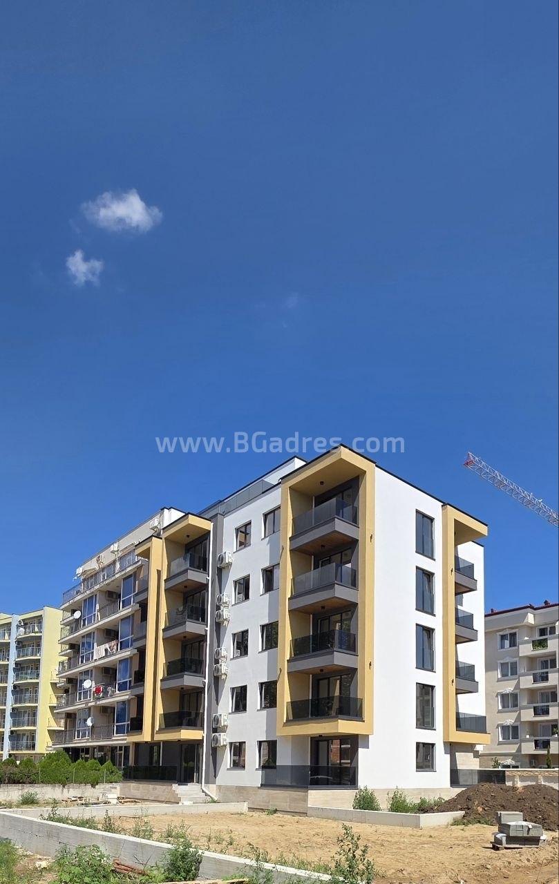 Dreizimmerwohnung mit Parkplatz am Meer І №4467