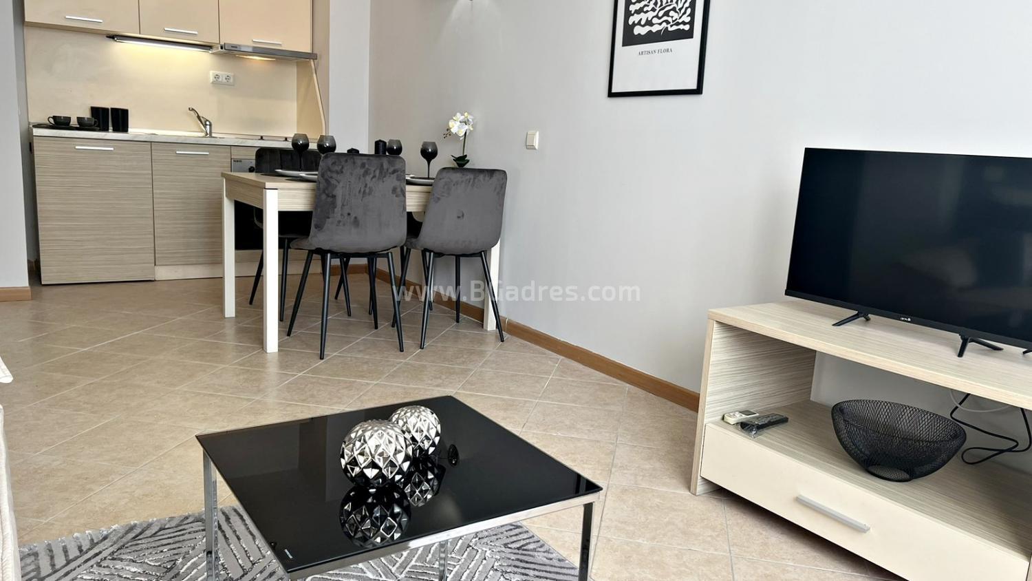 Renovated apartment in Royal Sun complex І №2736