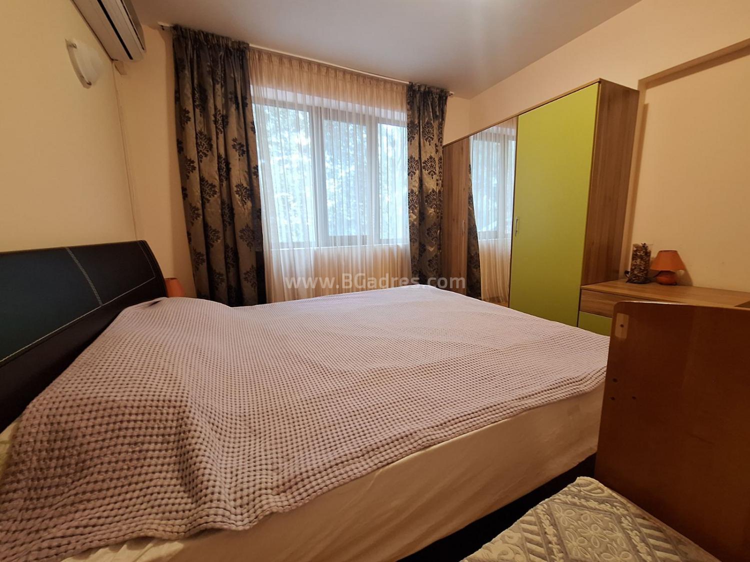 Апартамент в комплекс Шато дел Мар І №4338