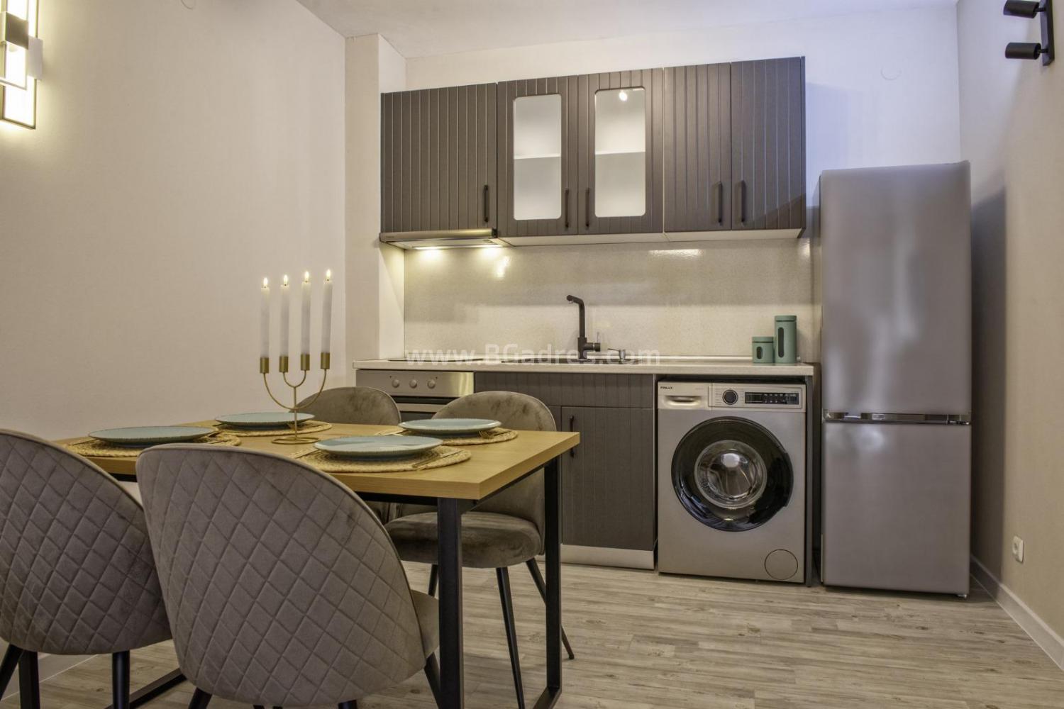 Квартира с новой меблировкой у моря І №3417