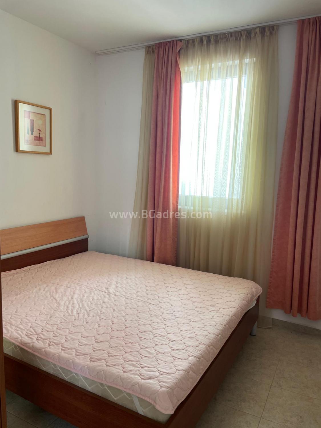 Апартамент с ниска такса в Свети Влас | № 2155