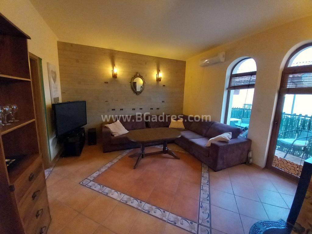 Apartment at a bargain price in Elenite І №3314