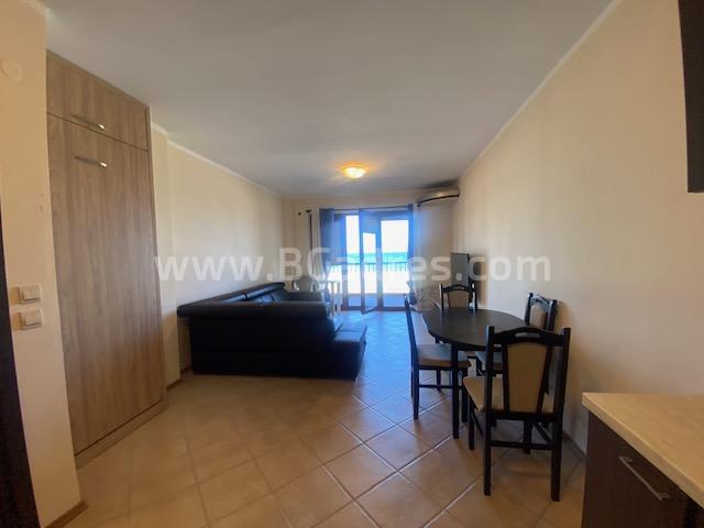 Квартира на первой линии в Царево І №4588