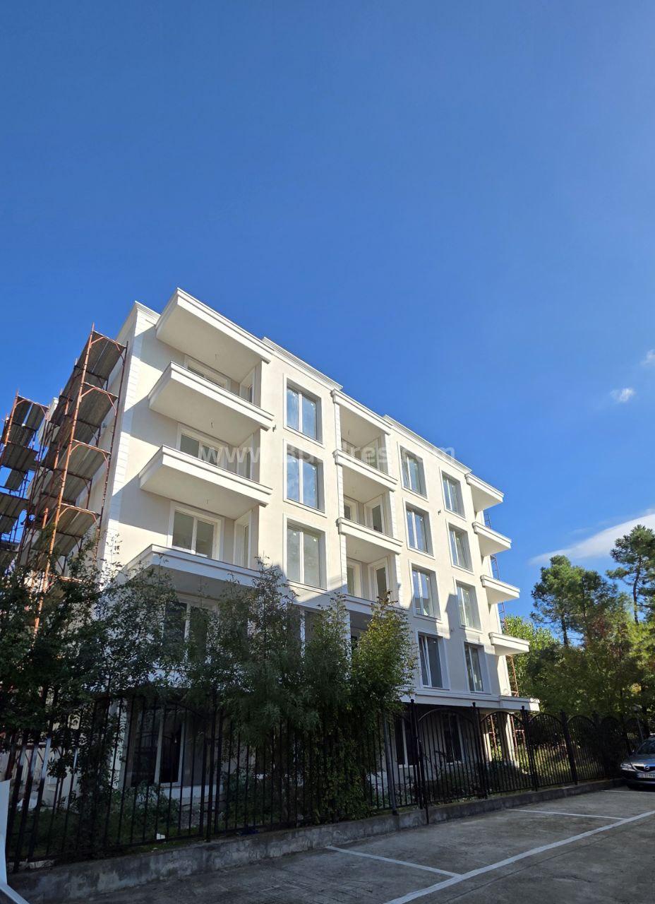 Студия без таксы за обслуживание на Солнечном Берегу І №4431