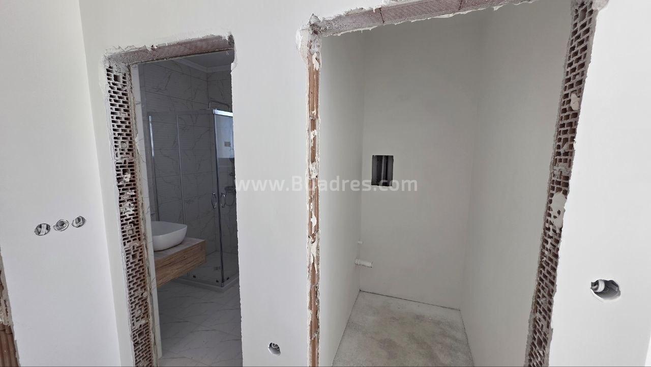 Студия без таксы за обслуживание на Солнечном Берегу І №4431