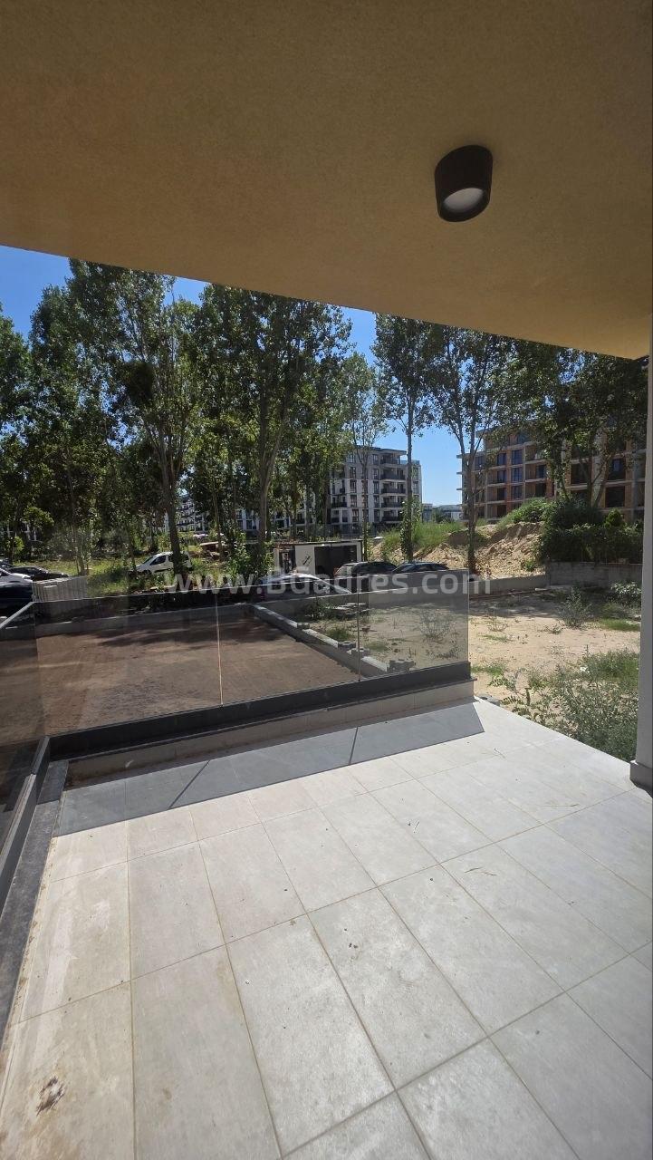 Dreizimmerwohnung mit Parkplatz am Meer І №4467