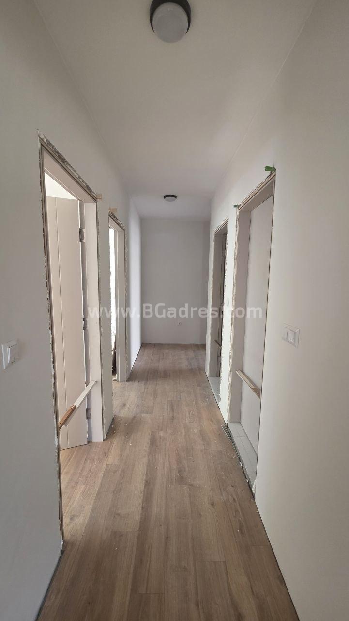 Dreizimmerwohnung mit Parkplatz am Meer І №4467