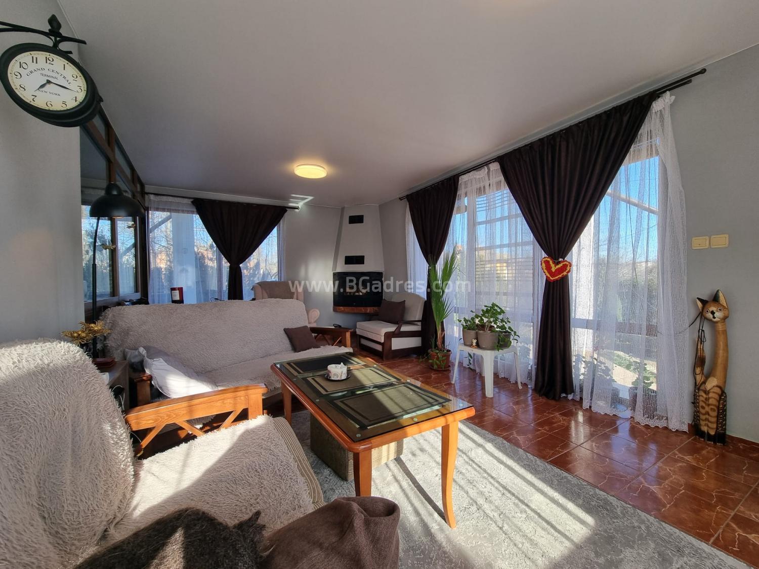 Дом с участком в с.Бата І №4044