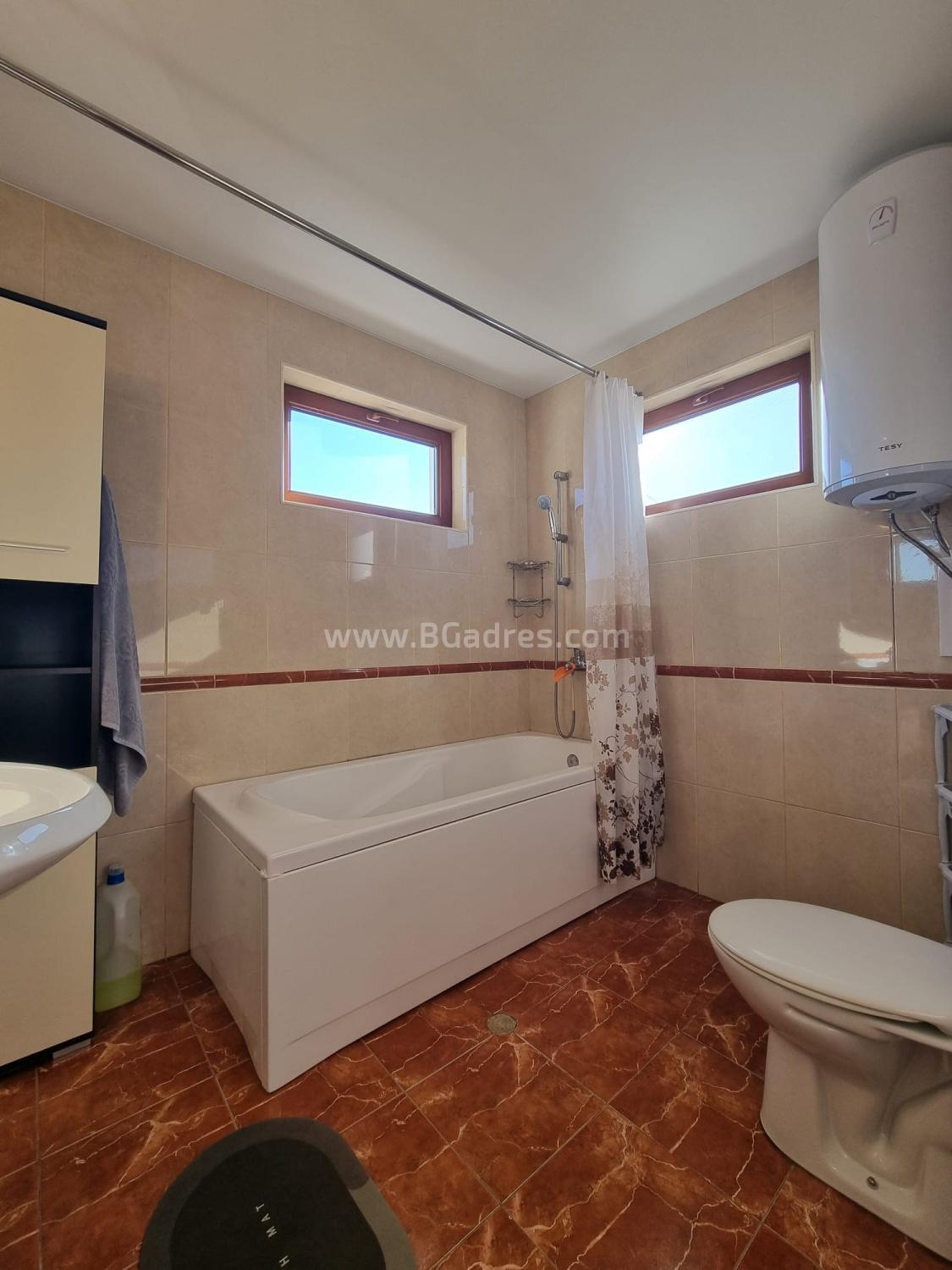 Дом с участком в с.Бата І №4044