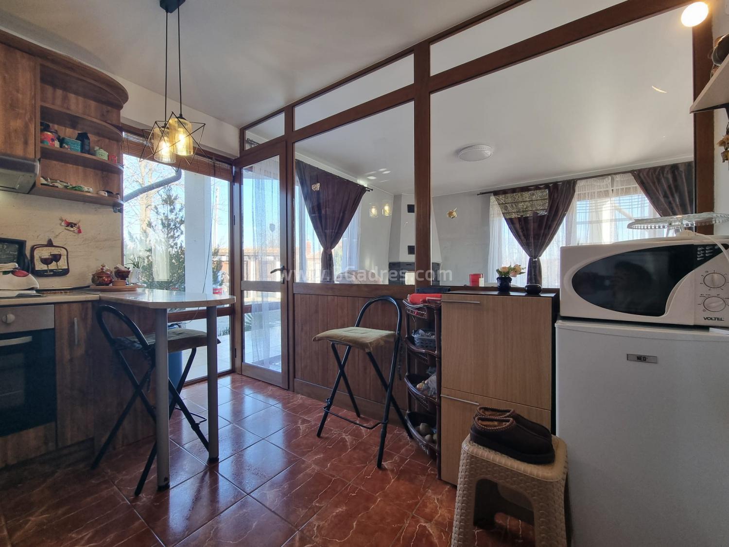 Дом с участком в с.Бата І №4044