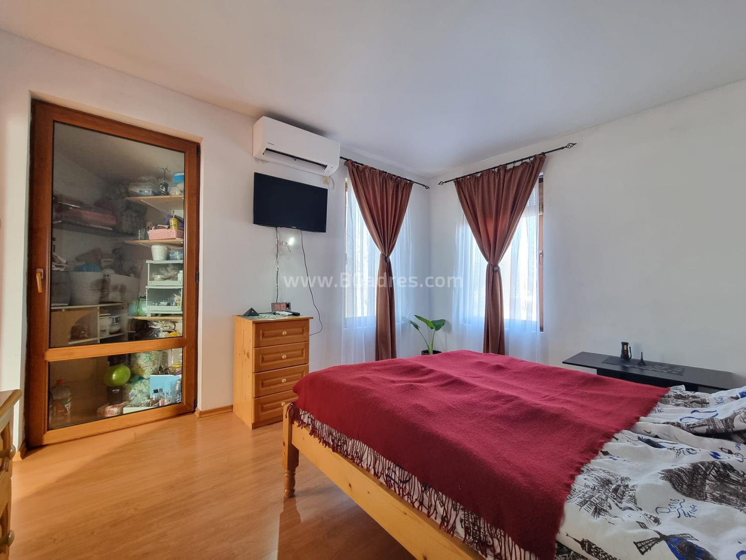 Дом с участком в с.Бата І №4044