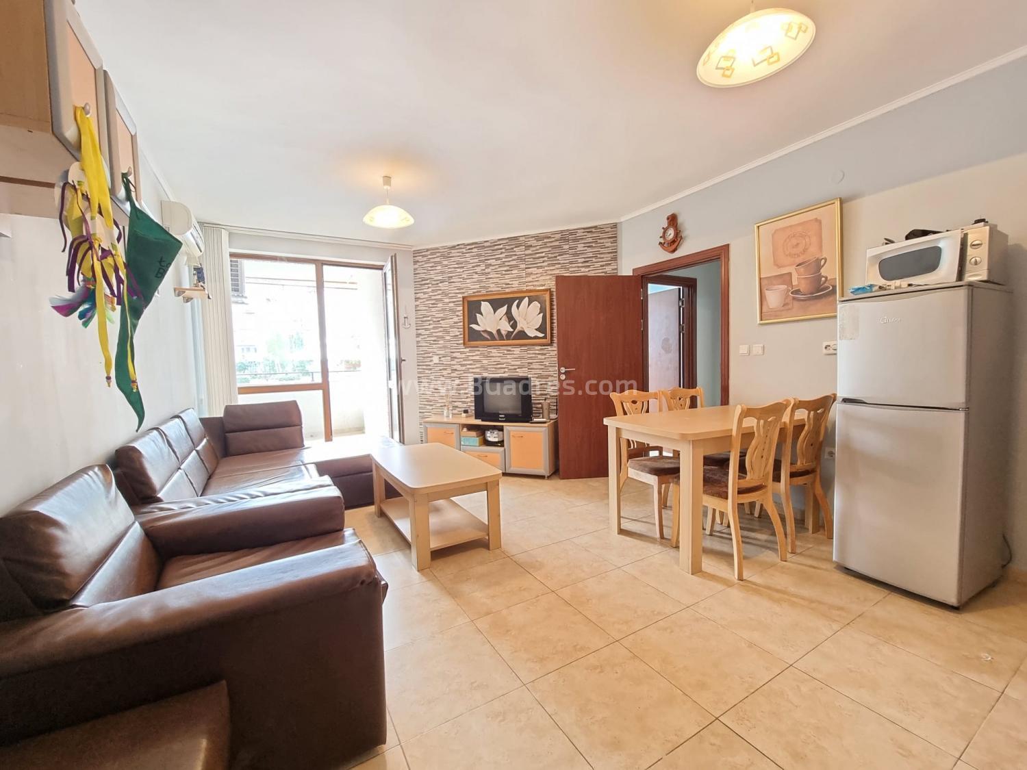 Тристаен апартамент в комплекс Аполон І №2704