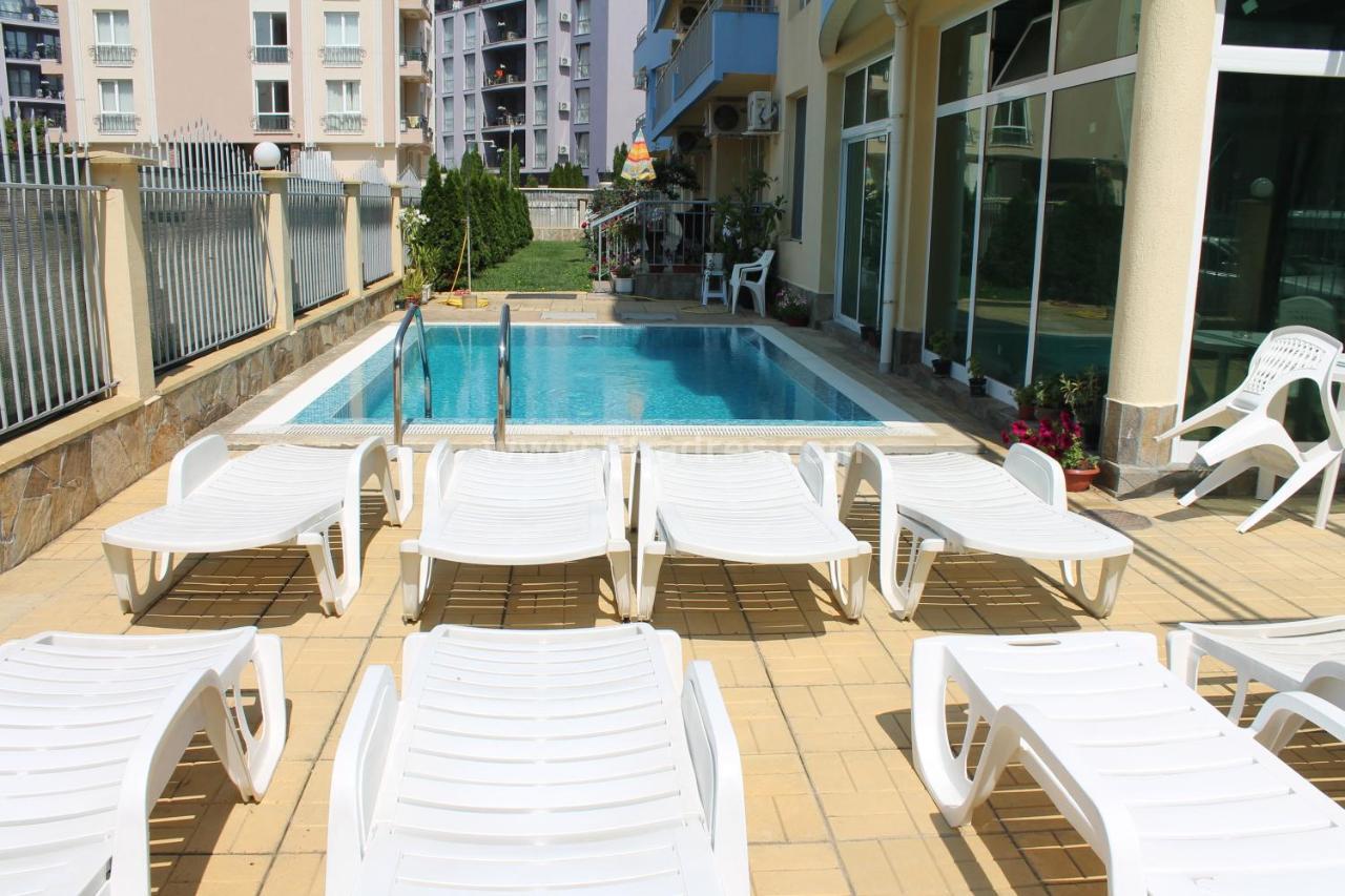 One bedroom apartment on the seaside at a bargain price І №3219