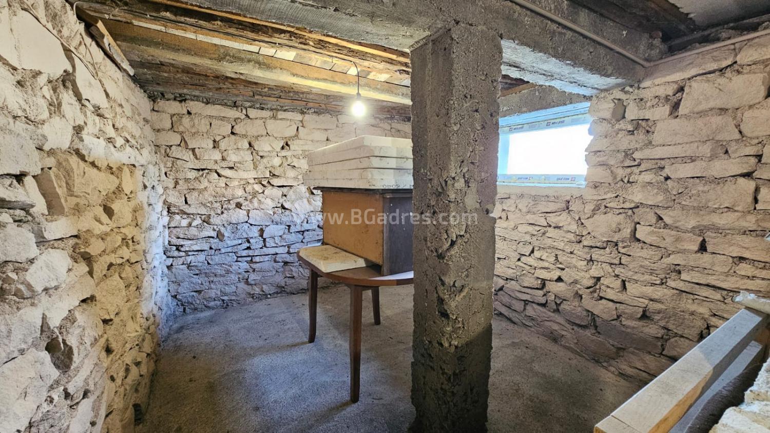 Дом с ремонтом рядом с Бургасом І №4298