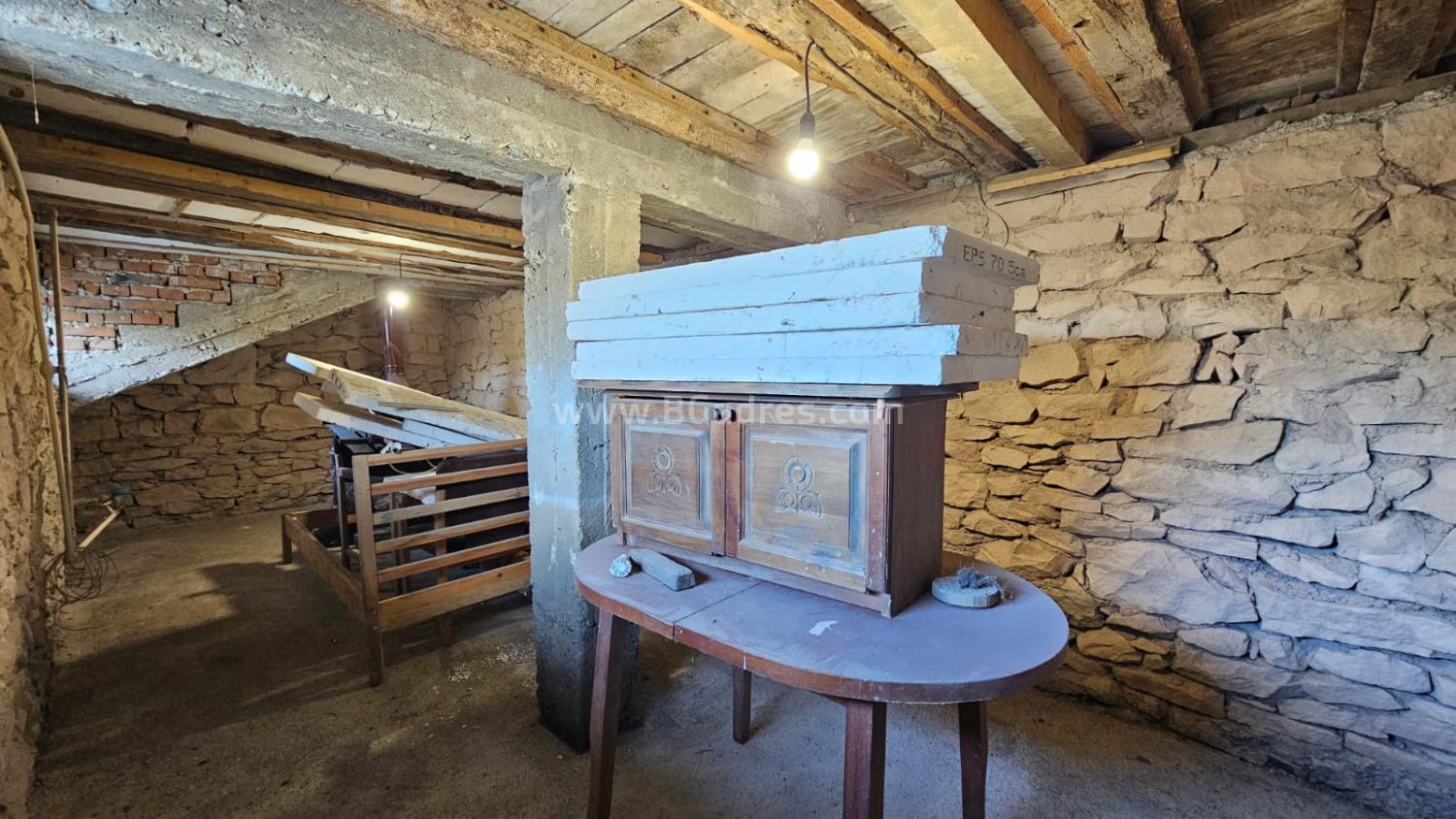 Дом с ремонтом рядом с Бургасом І №4298