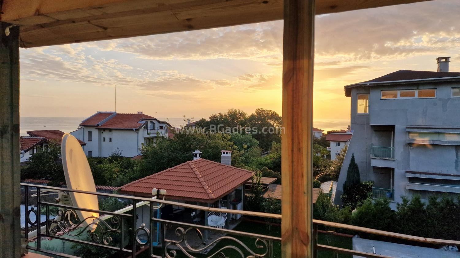 A house with sea view in Chernomorets І №4599