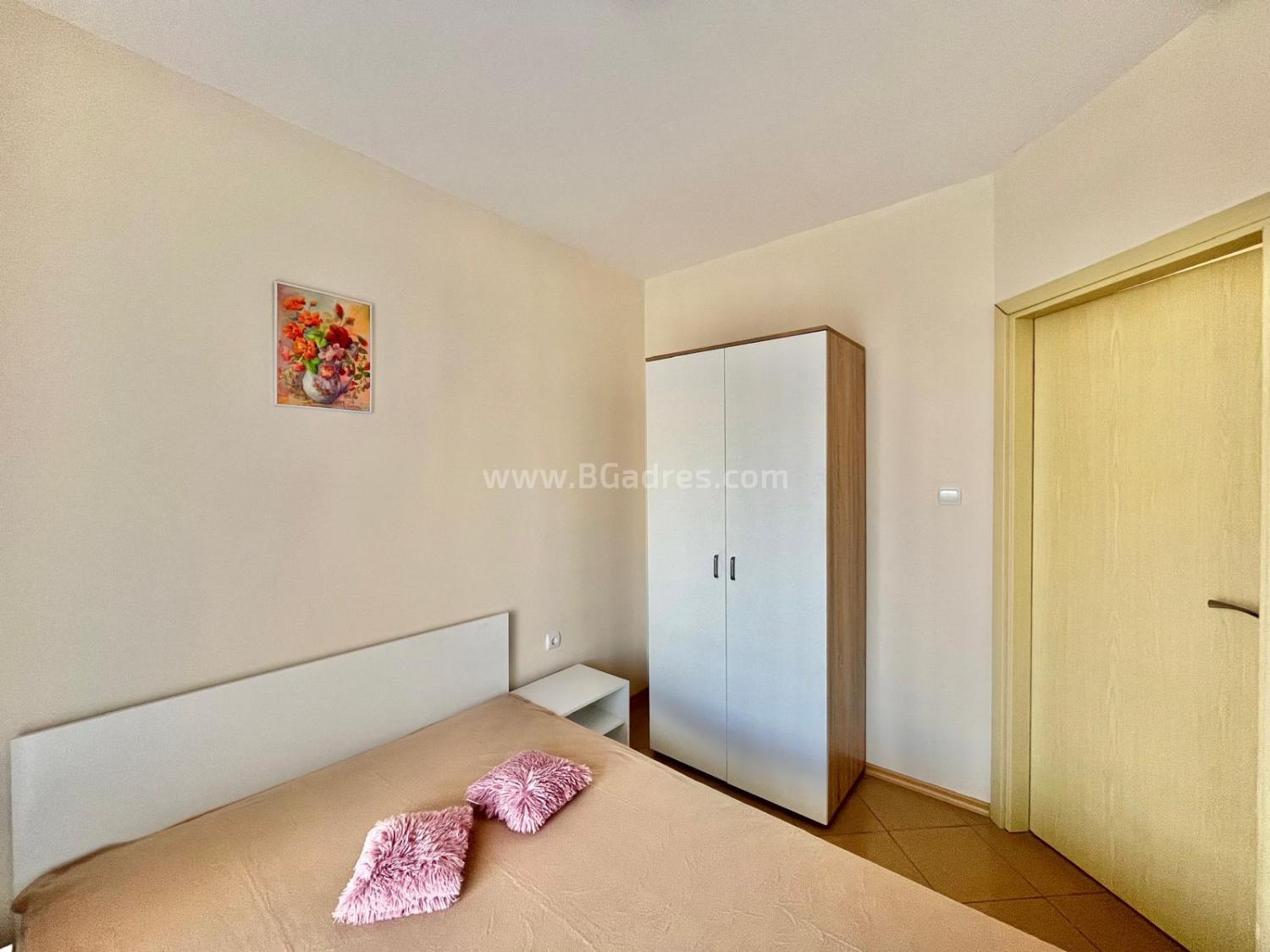 Квартира в комплексе Гранд Камелия І №4052