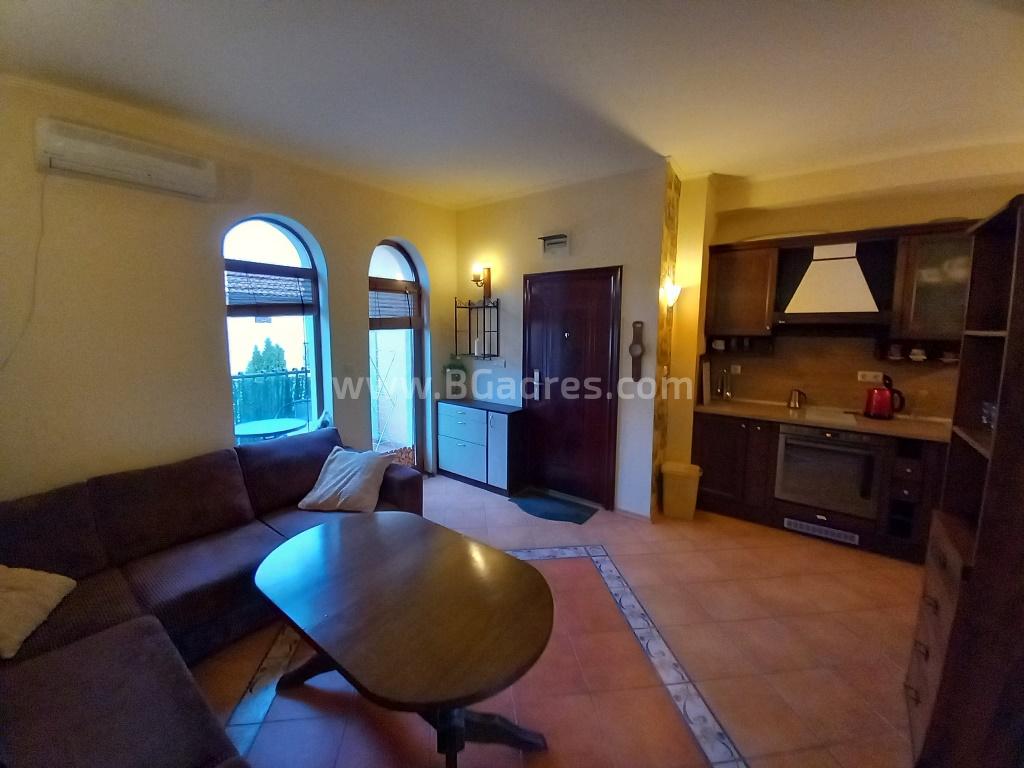 Apartment at a bargain price in Elenite І №3314