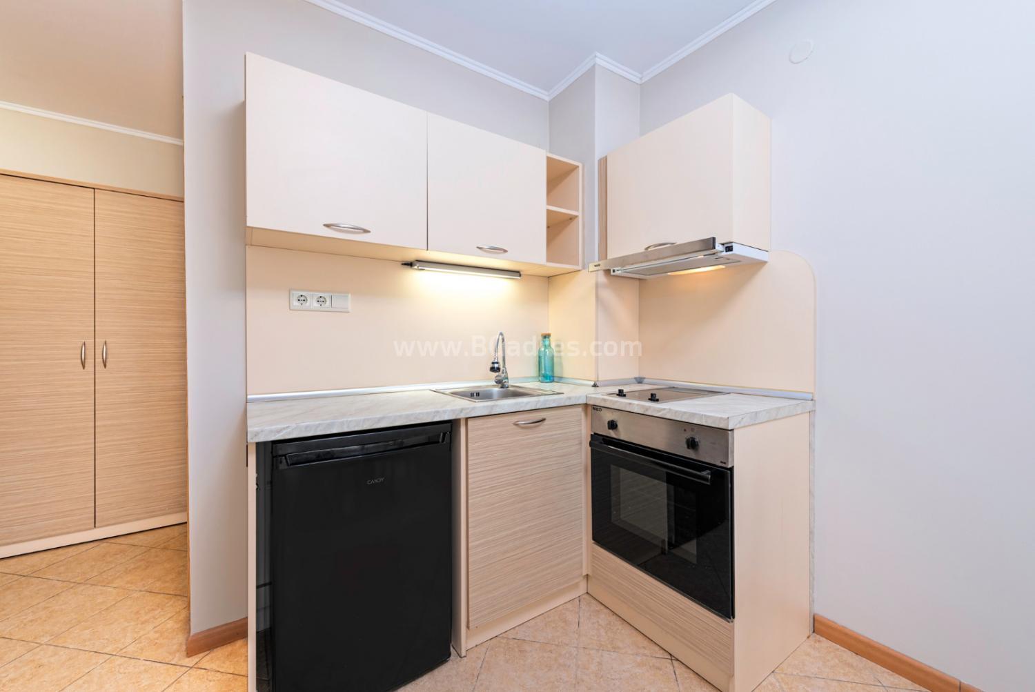 Студия в комплексе Роял Сан І №4399