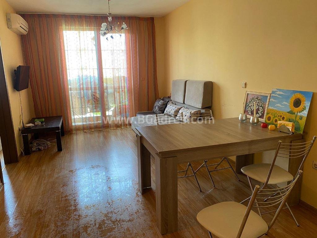 Квартира в комплексе Голден Хермес І №3570