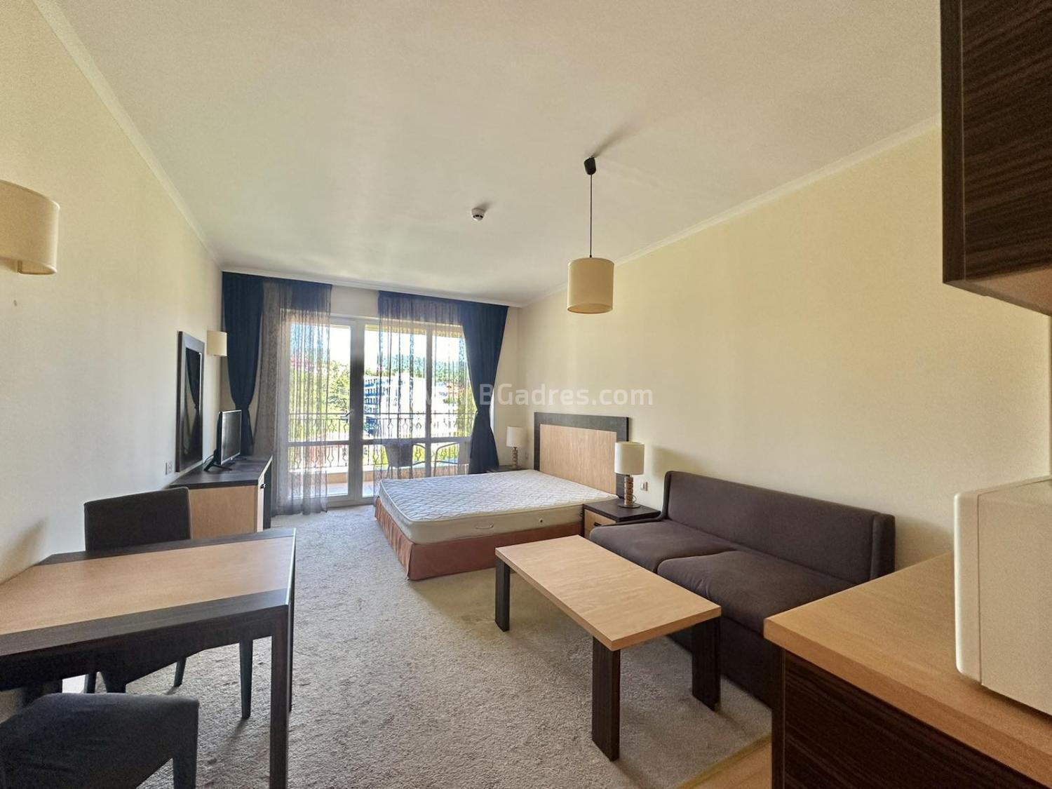 Студио в комплекс Маджестик І №3597