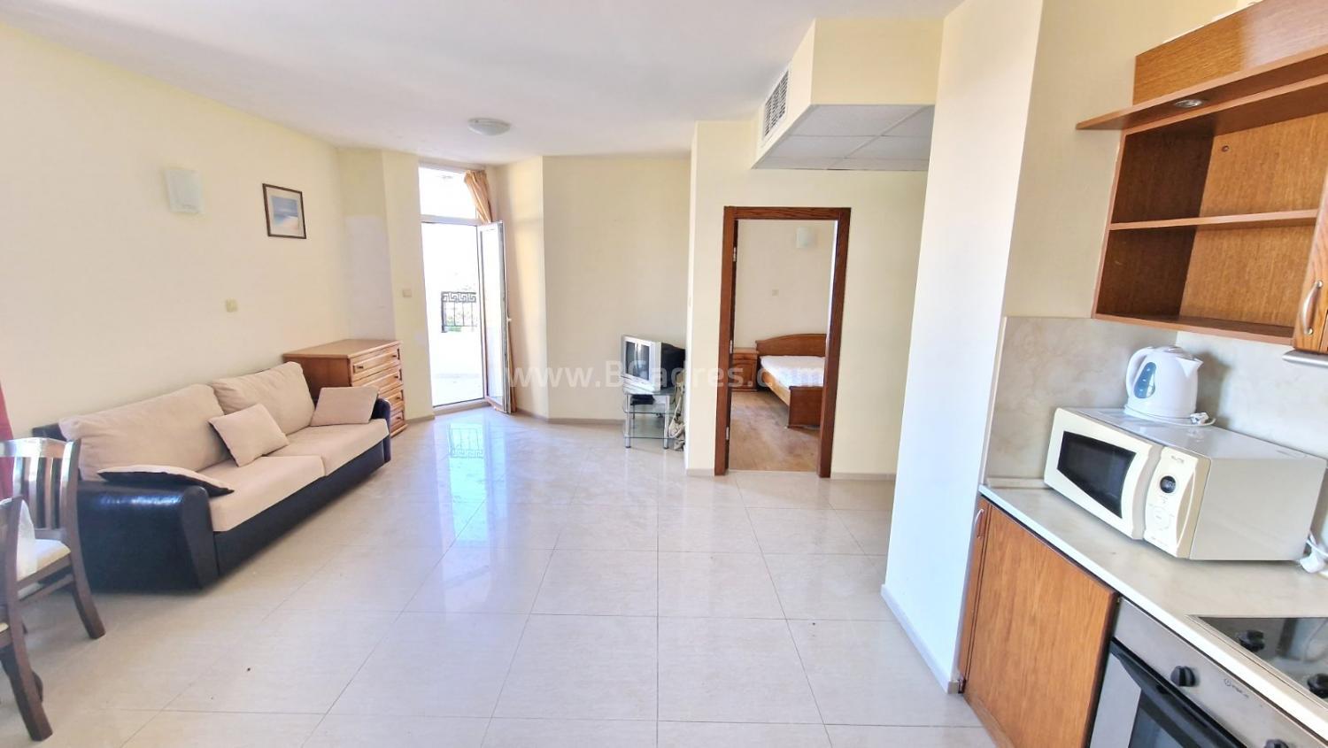 Preiswerte Wohnung in Sinemorets І №2850