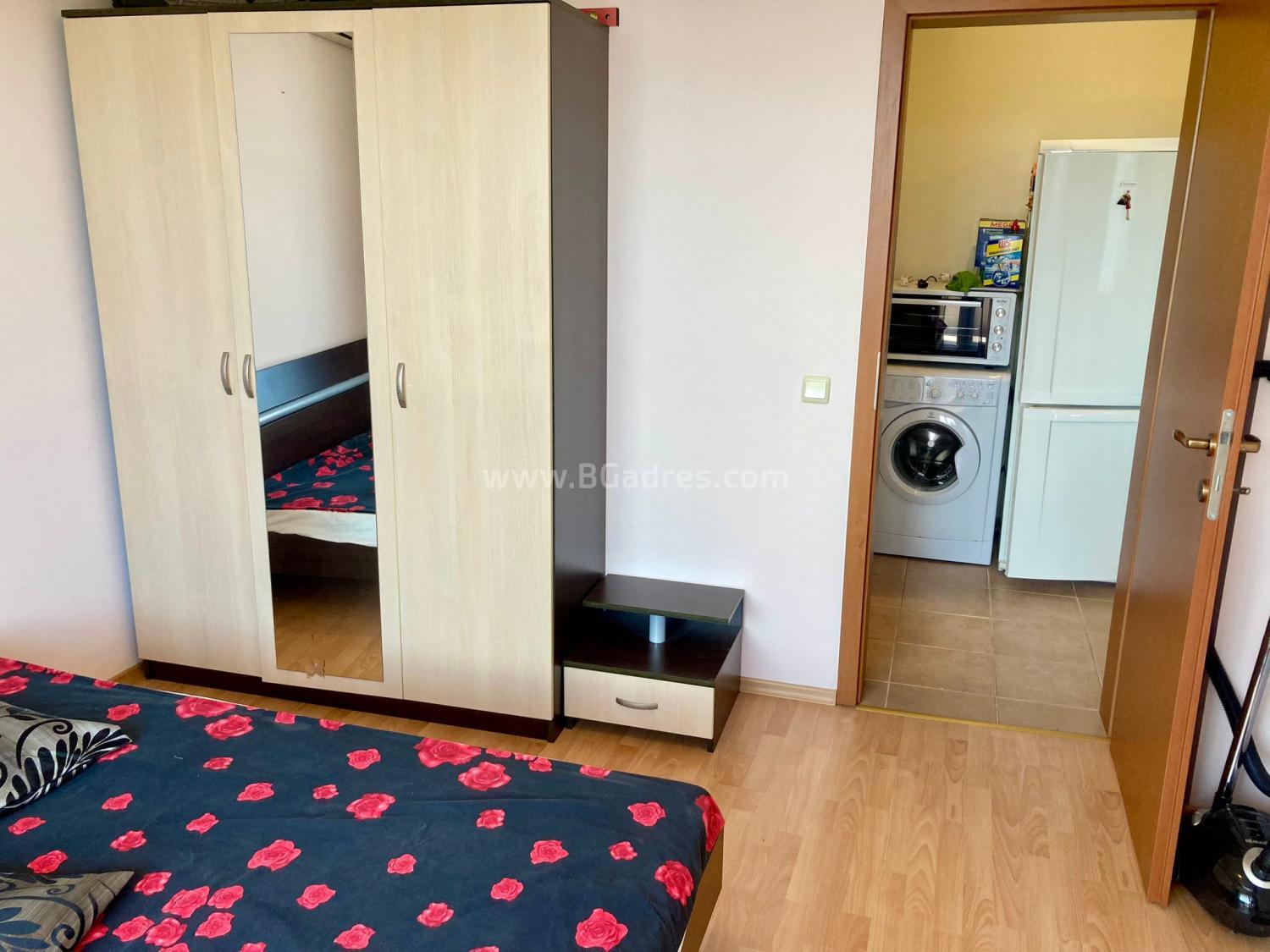 Квартира в комплексе Холидей Форт І №3713