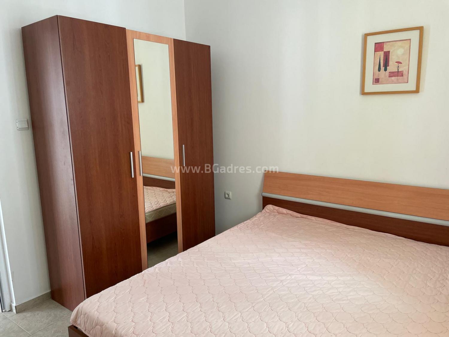 Апартамент с ниска такса в Свети Влас | № 2155