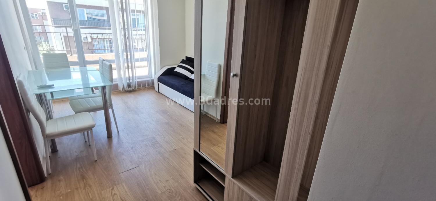 Preiswerte Zweizimmerwohnung am Sonnenstrand І №3186