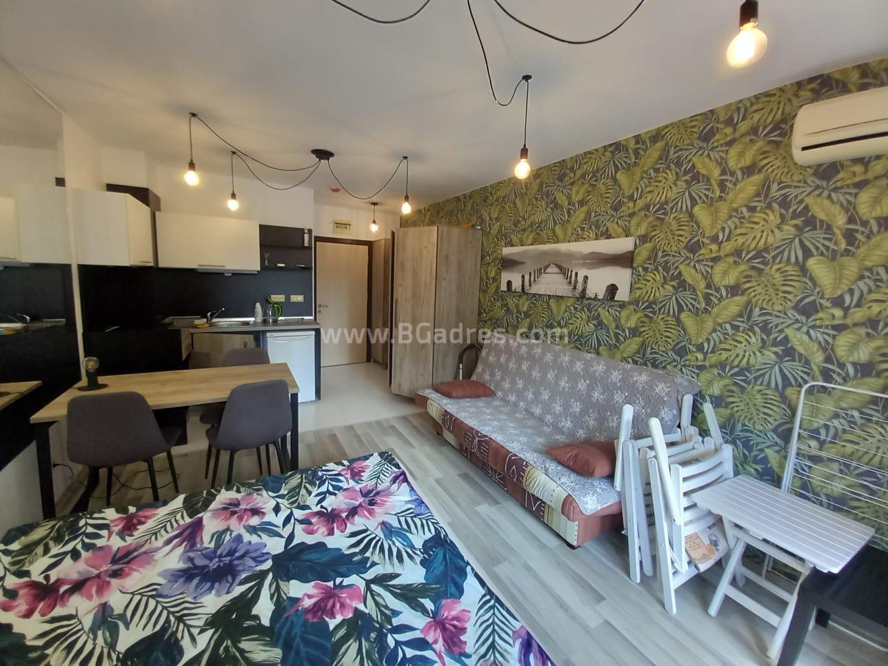 Студия в комплексе Адмирал Плаза І №3267