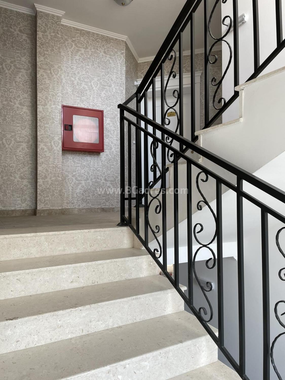 Студио с нови мебели в Изида Палас І №2804