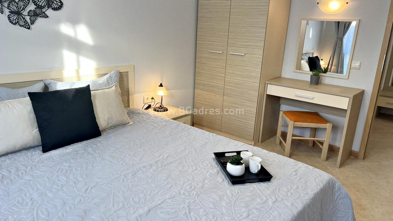 Renovated apartment in Royal Sun complex І №2736