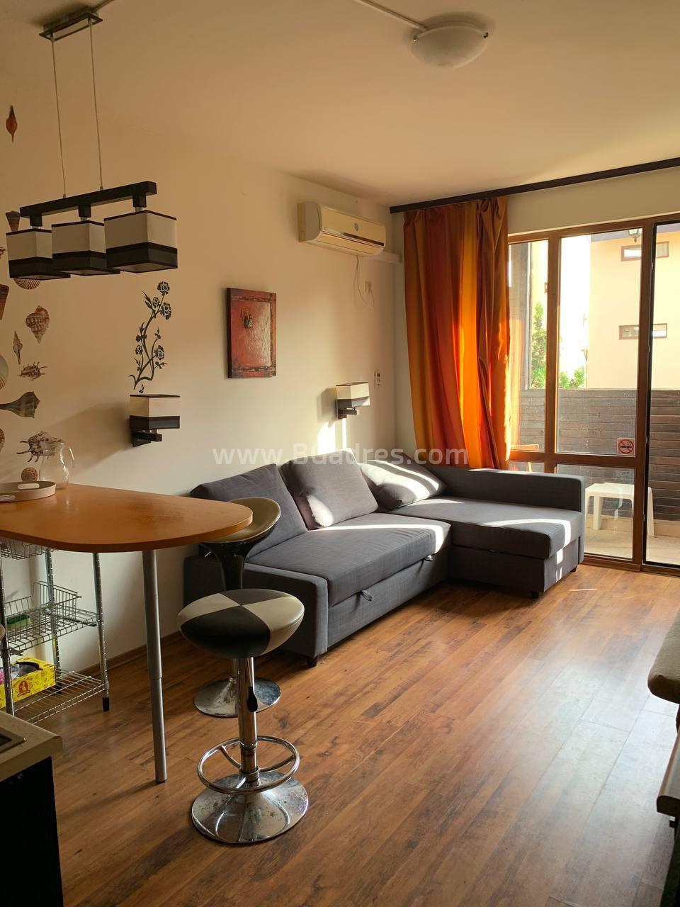 Studio with low maintenance fee in St. Vlas І №2869