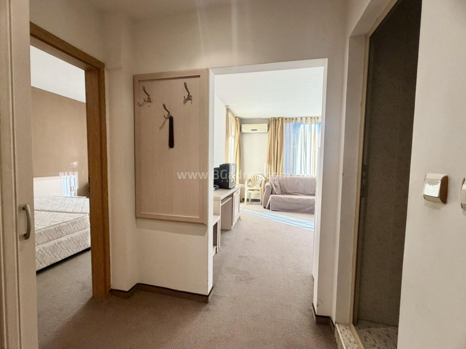 Apartment at a bargain price on the seaside І №4538